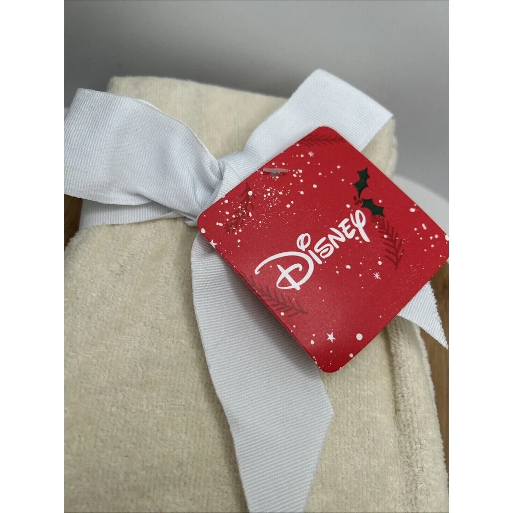 NEW Disney 2 Pack Mickey Mouse and Minnie Mouse Christmas Hand‎ Towels